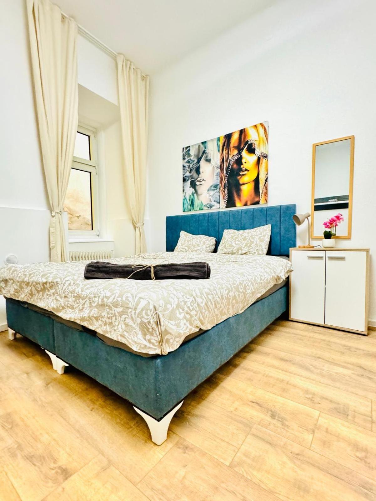 Comfortable 5br Shared 10 Minute Walk To Matzleinsdorfer Platz Apartment Wien