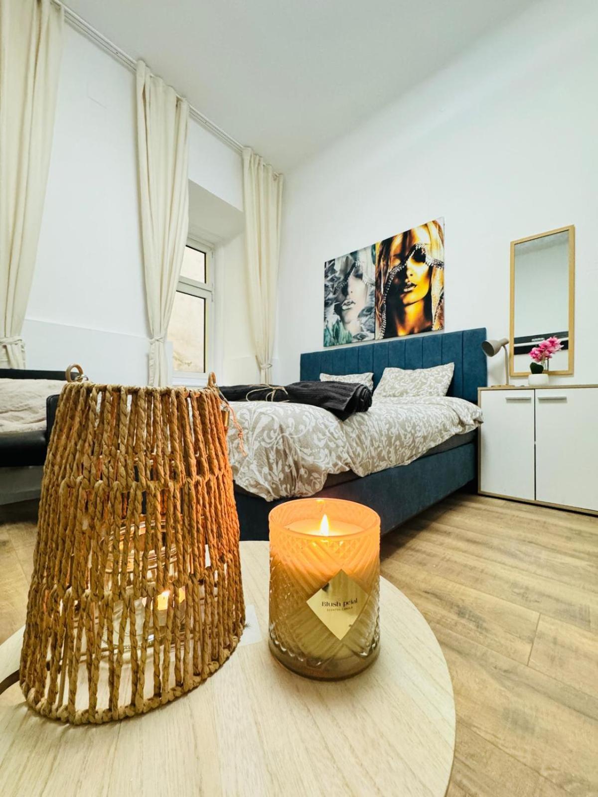 Comfortable 5br Shared 10 Minute Walk To Matzleinsdorfer Platz * Wien